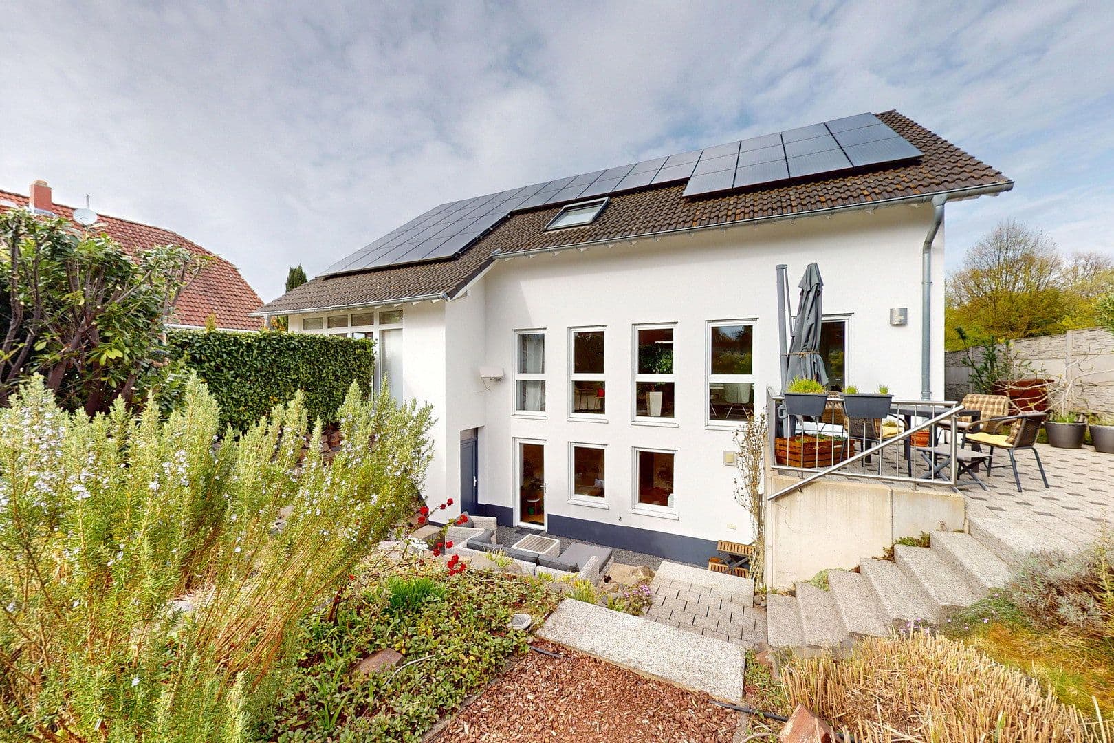 Predaj domu 290 m², pozemek 596 m², Christoph-Hufeland-Straße 5, Dormagen, Severné Porýnie - Westfálsko Predaj domu 290 m², pozemek 596 m², Christoph-Hufeland-Straße 5, Dormagen, Severné Porýnie - Westfálsko