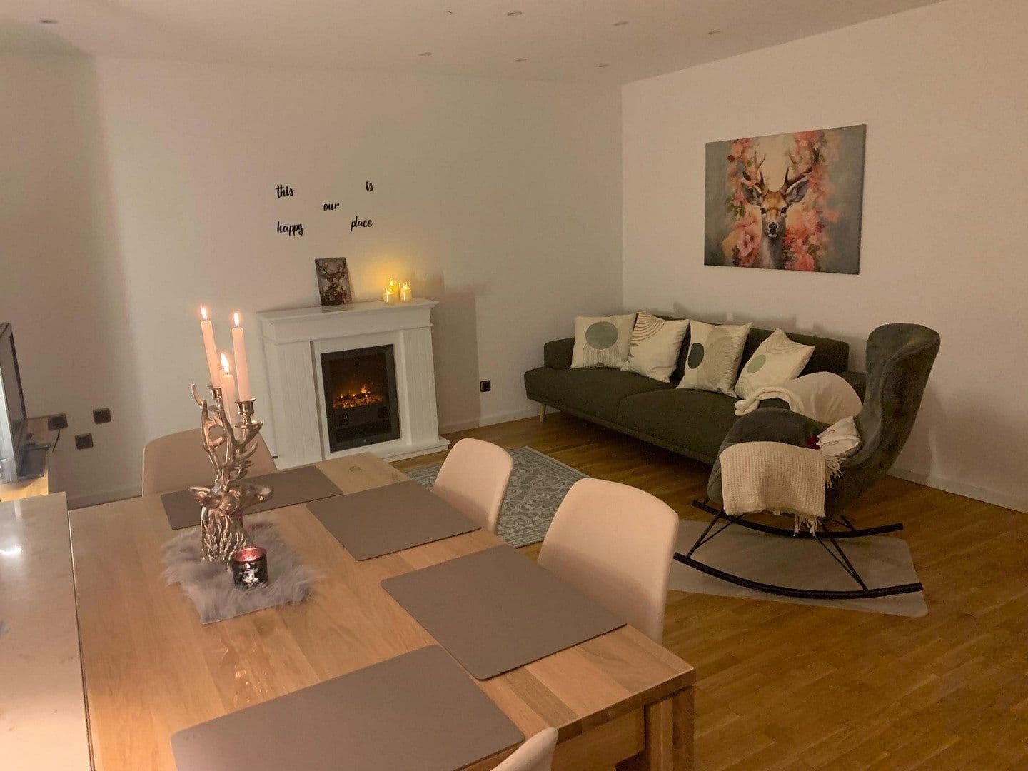 Prenájom bytu 3-izbový 93 m², Amselstr. 13a, Niederkassel, Severné Porýnie - Westfálsko Prenájom bytu 3-izbový 93 m², Amselstr. 13a, Niederkassel, Severné Porýnie - Westfálsko