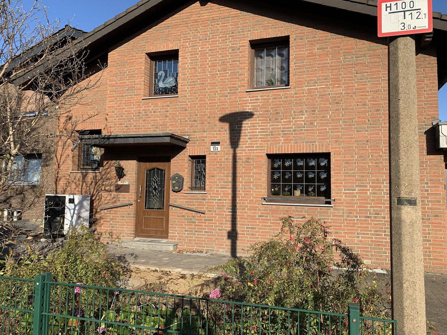 Prenájom bytu 3-izbový 93 m², Amselstr. 13a, Niederkassel, Severné Porýnie - Westfálsko Prenájom bytu 3-izbový 93 m², Amselstr. 13a, Niederkassel, Severné Porýnie - Westfálsko