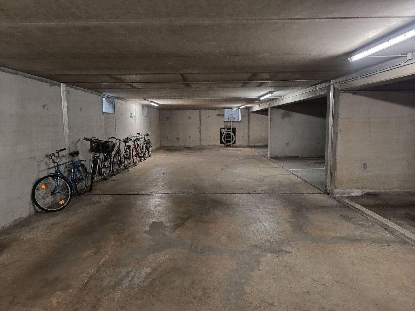 Predaj bytu 4-izbový 106 m², Kolpingstraße 14, Dresden, Sasko Predaj bytu 4-izbový 106 m², Kolpingstraße 14, Dresden, Sasko