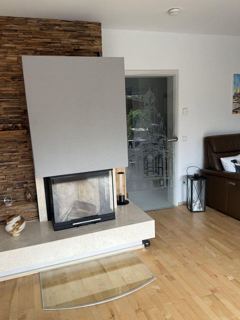 Predaj domu 160 m², pozemek 365 m², Langenfeld (Rheinland), Severné Porýnie - Westfálsko Predaj domu 160 m², pozemek 365 m², Langenfeld (Rheinland), Severné Porýnie - Westfálsko