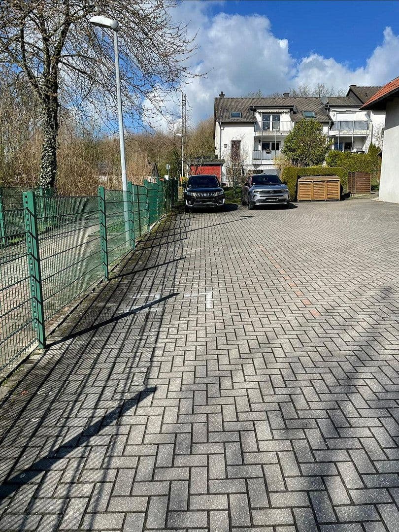 Predaj garáže, Geschwister-Scholl-Str 7, Fröndenberg/Ruhr, Severné Porýnie - Westfálsko Predaj garáže, Geschwister-Scholl-Str 7, Fröndenberg/Ruhr, Severné Porýnie - Westfálsko