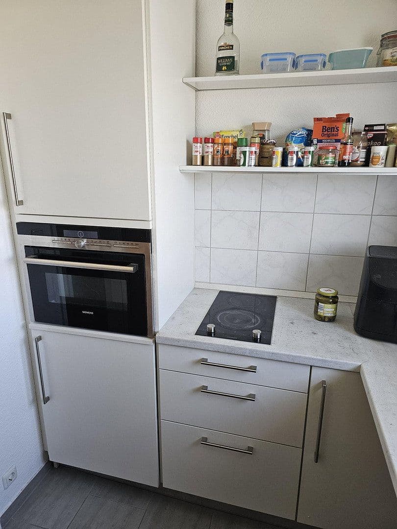 Prenájom bytu 2-izbový 50 m², Otto-Brenner-Straße 142, Bielefeld, Severné Porýnie - Westfálsko Prenájom bytu 2-izbový 50 m², Otto-Brenner-Straße 142, Bielefeld, Severné Porýnie - Westfálsko