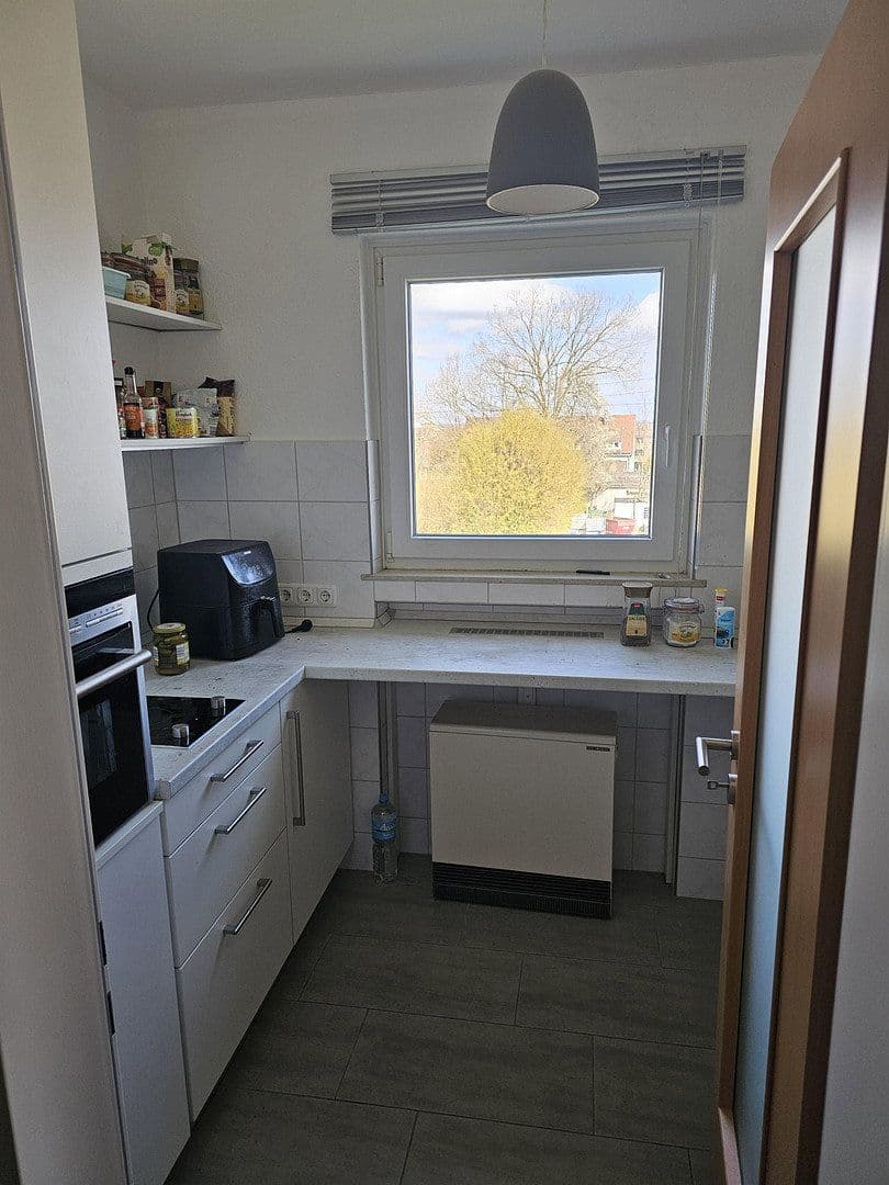 Prenájom bytu 2-izbový 50 m², Otto-Brenner-Straße 142, Bielefeld, Severné Porýnie - Westfálsko Prenájom bytu 2-izbový 50 m², Otto-Brenner-Straße 142, Bielefeld, Severné Porýnie - Westfálsko