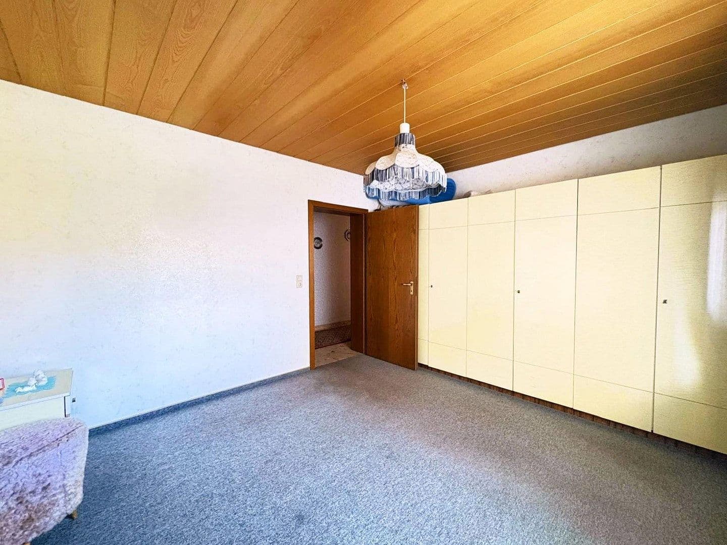 Predaj domu 318 m², pozemek 1.829 m², Aschaffenburger Str. 76-78, Babenhausen, Hesensko Predaj domu 318 m², pozemek 1.829 m², Aschaffenburger Str. 76-78, Babenhausen, Hesensko