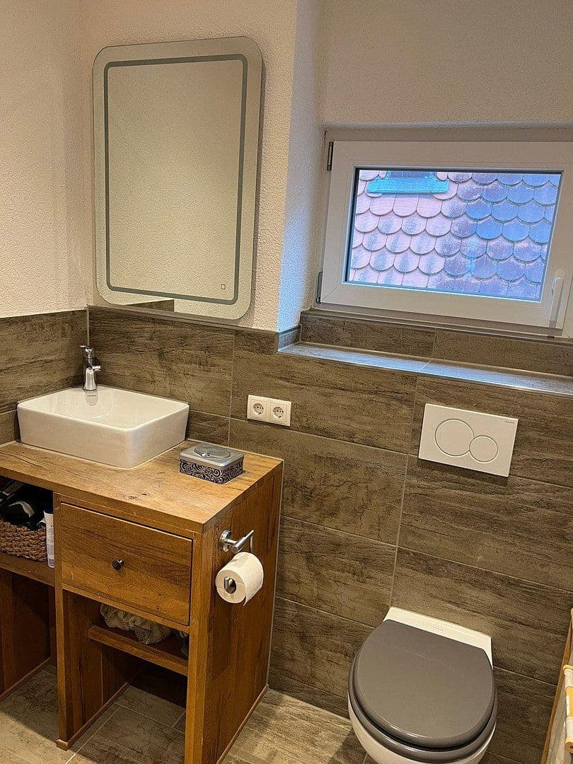 Prenájom bytu 4-izbový 110 m², Dorfbrunnenstr. 32, Wörth am Rhein, Porýnie-Falcko Prenájom bytu 4-izbový 110 m², Dorfbrunnenstr. 32, Wörth am Rhein, Porýnie-Falcko