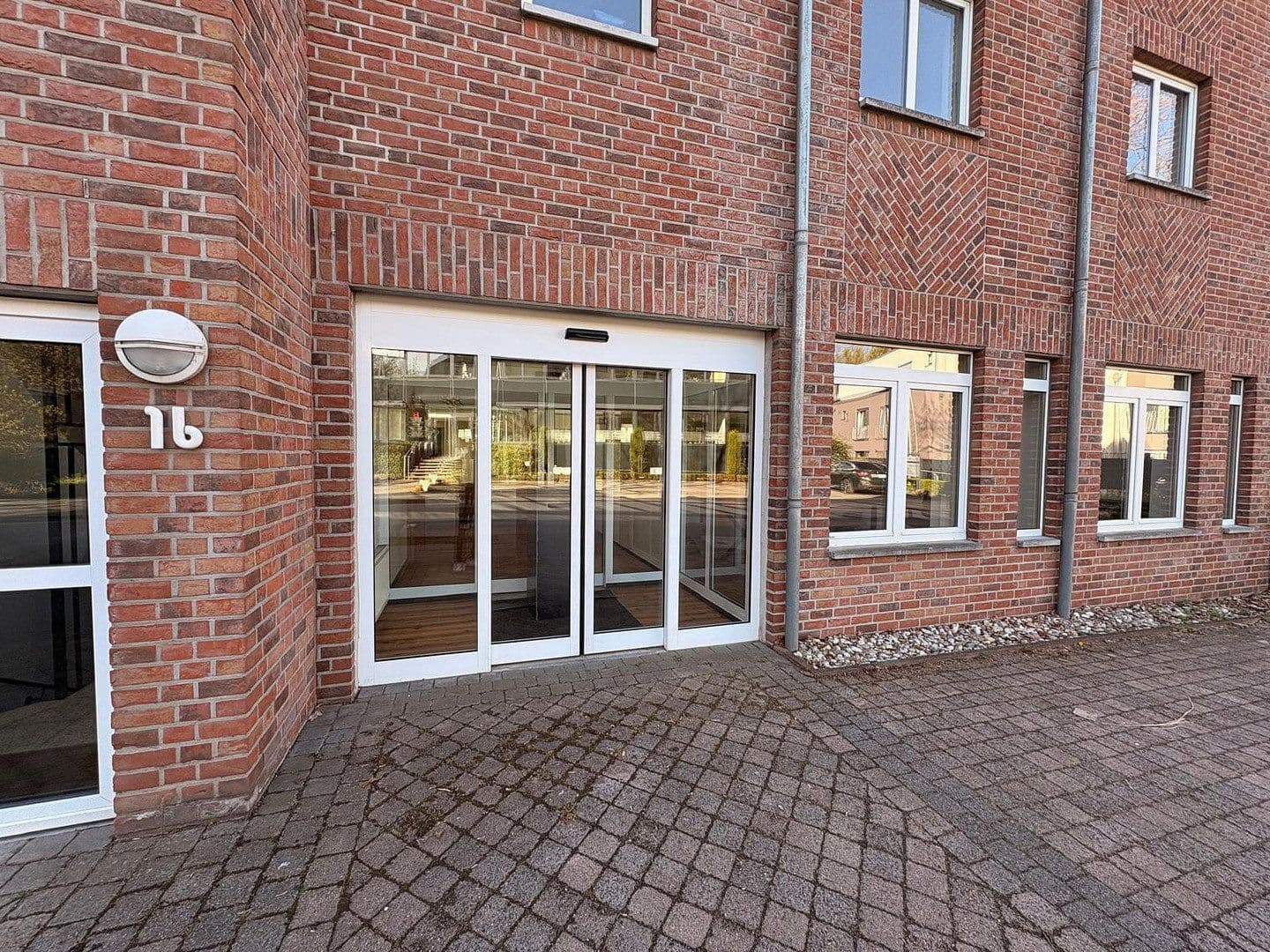 Prenájom kancelárie 407 m², Mühlenweg 16, Geldern, Severné Porýnie - Westfálsko Prenájom kancelárie 407 m², Mühlenweg 16, Geldern, Severné Porýnie - Westfálsko