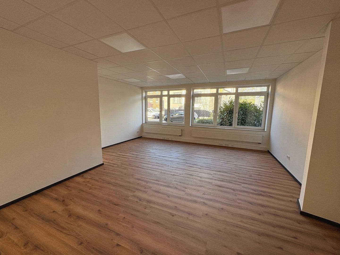 Prenájom kancelárie 407 m², Mühlenweg 16, Geldern, Severné Porýnie - Westfálsko Prenájom kancelárie 407 m², Mühlenweg 16, Geldern, Severné Porýnie - Westfálsko