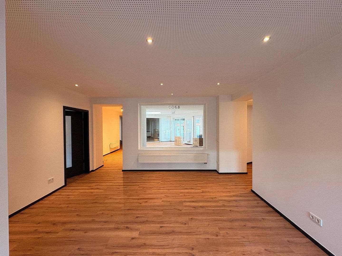 Prenájom kancelárie 407 m², Mühlenweg 16, Geldern, Severné Porýnie - Westfálsko Prenájom kancelárie 407 m², Mühlenweg 16, Geldern, Severné Porýnie - Westfálsko