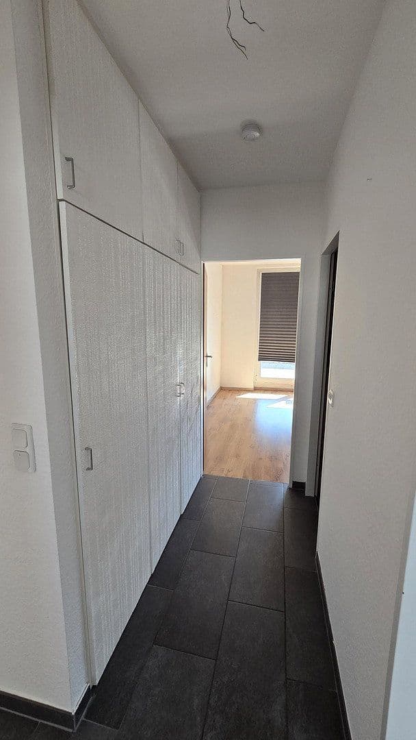 Prenájom bytu 4-izbový 92 m², Langerfelder Straße 117, Wuppertal, Severné Porýnie - Westfálsko Prenájom bytu 4-izbový 92 m², Langerfelder Straße 117, Wuppertal, Severné Porýnie - Westfálsko