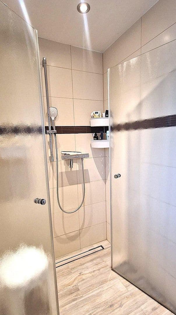 Predaj domu 170 m², pozemek 334 m², Kaarst, Severné Porýnie - Westfálsko Predaj domu 170 m², pozemek 334 m², Kaarst, Severné Porýnie - Westfálsko