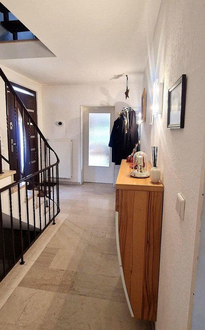 Predaj domu 170 m², pozemek 334 m², Kaarst, Severné Porýnie - Westfálsko Predaj domu 170 m², pozemek 334 m², Kaarst, Severné Porýnie - Westfálsko