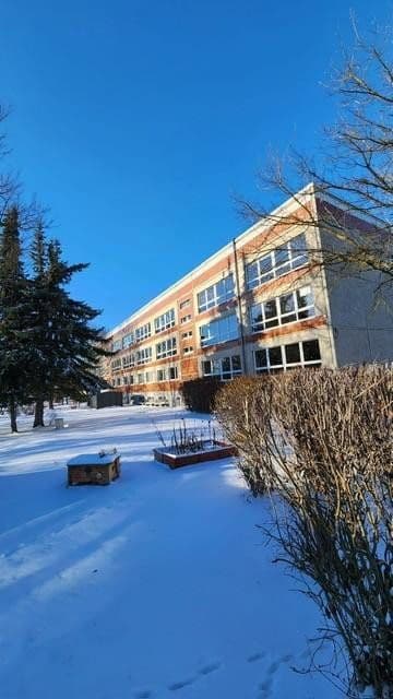 Predaj kancelárie 2.010 m², Osterwiecker Straße 1/1a, Halberstadt, Sasko-Anhaltsko Predaj kancelárie 2.010 m², Osterwiecker Straße 1/1a, Halberstadt, Sasko-Anhaltsko