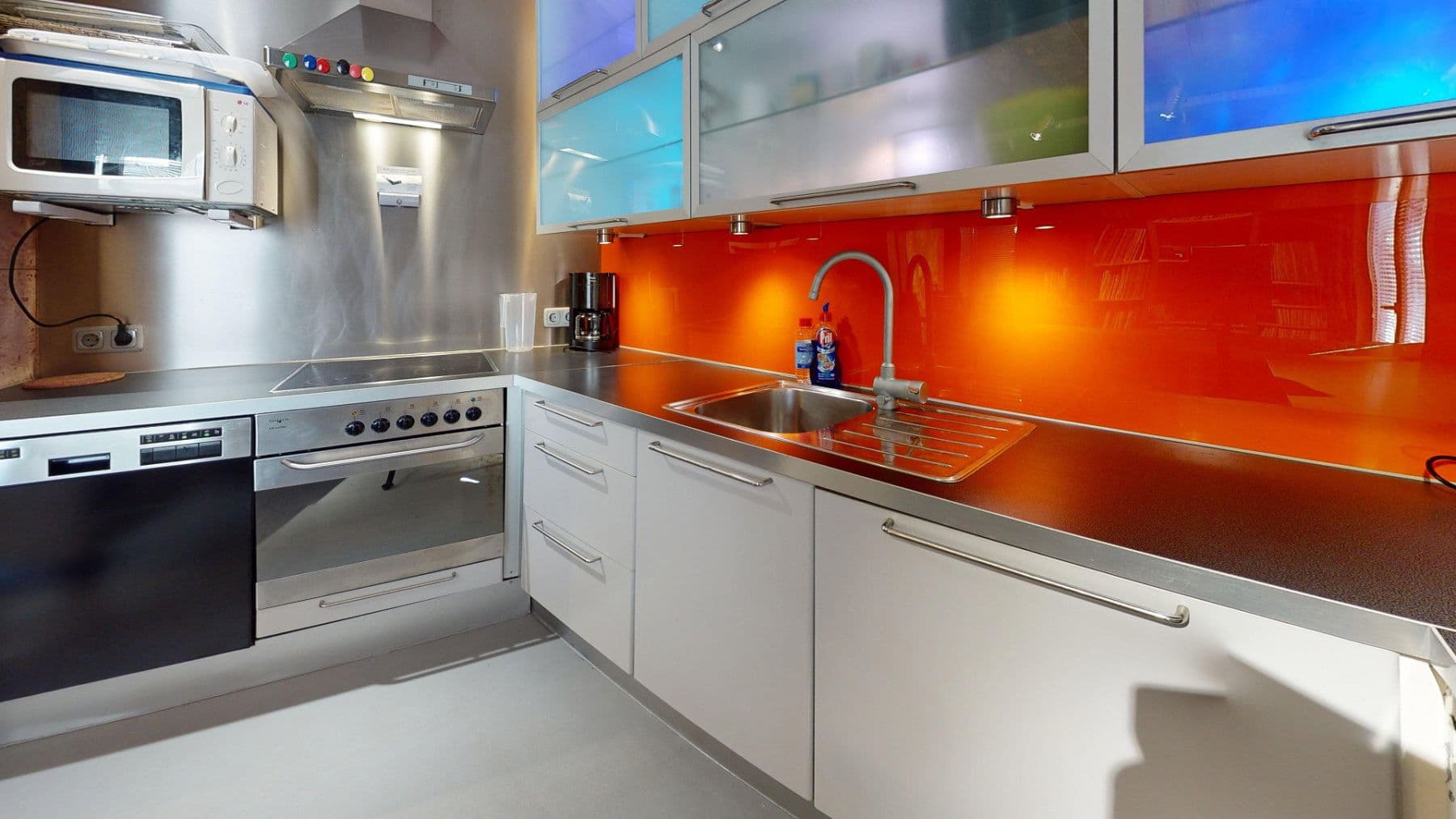 Prenájom nebytového priestoru 395 m², Daimlerstraße 14, Taunusstein, Hesensko Prenájom nebytového priestoru 395 m², Daimlerstraße 14, Taunusstein, Hesensko