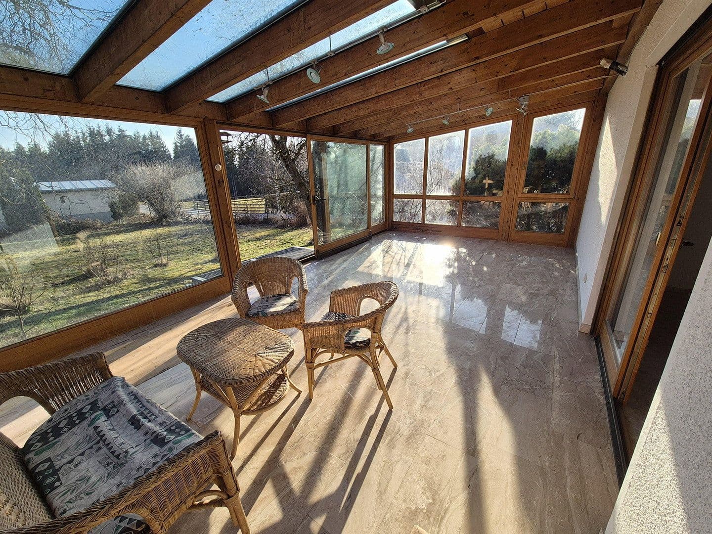 Predaj domu 160 m², pozemek 1.730 m², Engelsberg, Bavorsko Predaj domu 160 m², pozemek 1.730 m², Engelsberg, Bavorsko