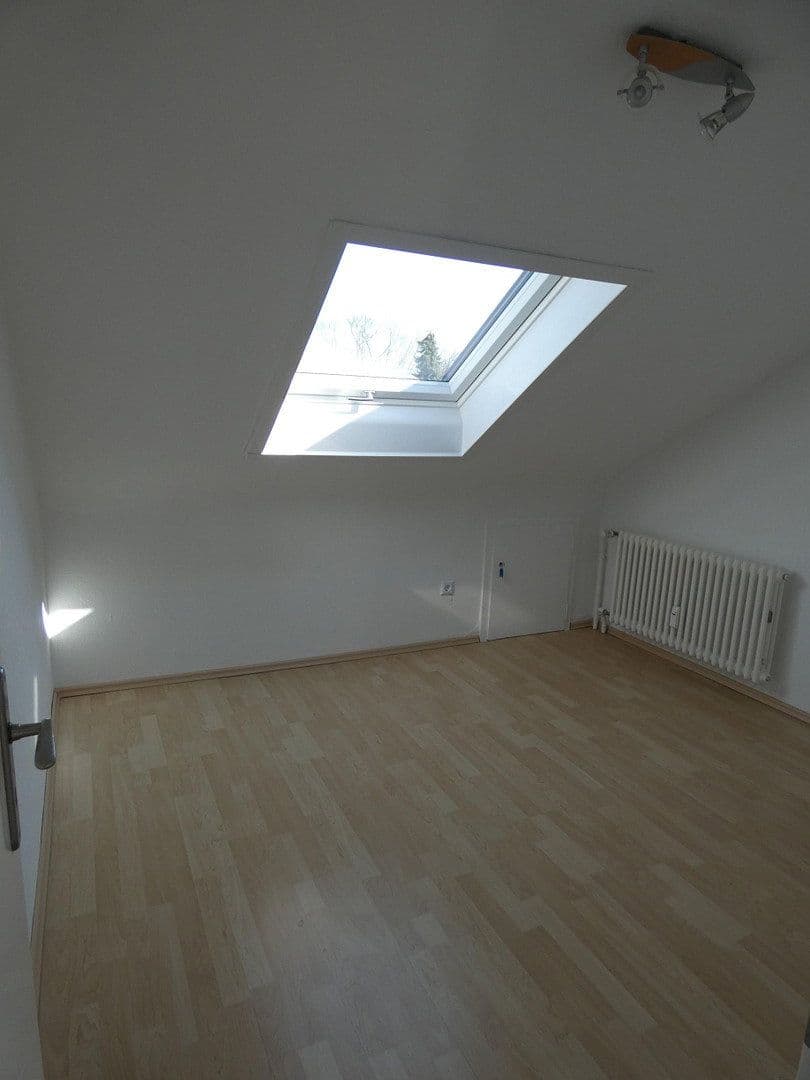 Predaj bytu 4-izbový 170 m², Rüsselsheim am Main, Hesensko Predaj bytu 4-izbový 170 m², Rüsselsheim am Main, Hesensko