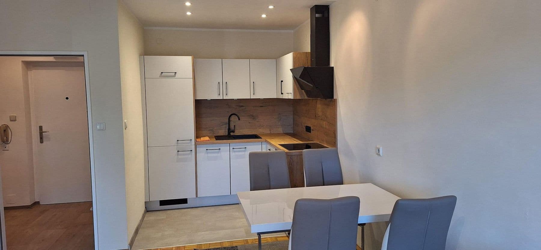 Predaj bytu 2-izbový 45 m², Schachterlweg 52, Klagenfurt am Wörthersee, Korutánsko Predaj bytu 2-izbový 45 m², Schachterlweg 52, Klagenfurt am Wörthersee, Korutánsko