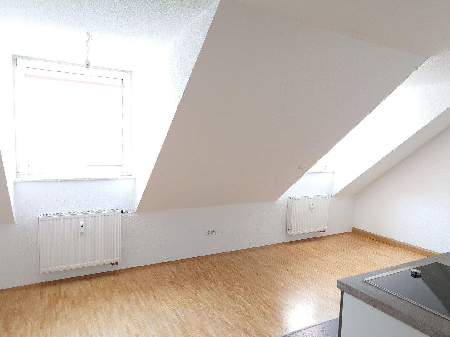 Prenájom bytu 3-izbový 79 m², Blumenstr. 3, Hannover, Dolné Sasko Prenájom bytu 3-izbový 79 m², Blumenstr. 3, Hannover, Dolné Sasko