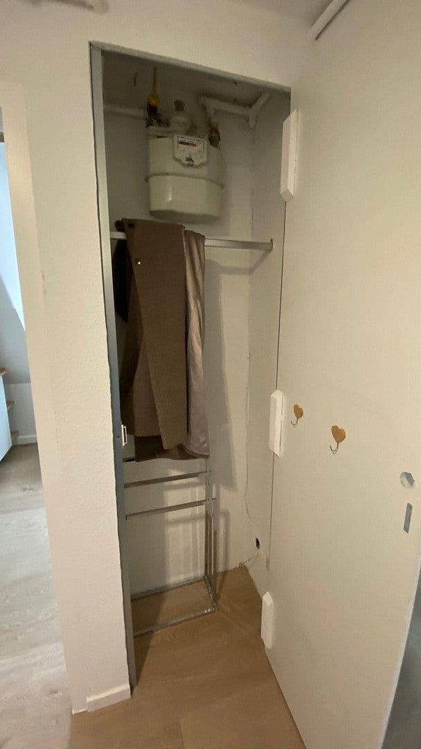 Prenájom bytu 2-izbový 50 m², STUTTGART, Bádensko-Wurttembersko Prenájom bytu 2-izbový 50 m², STUTTGART, Bádensko-Wurttembersko