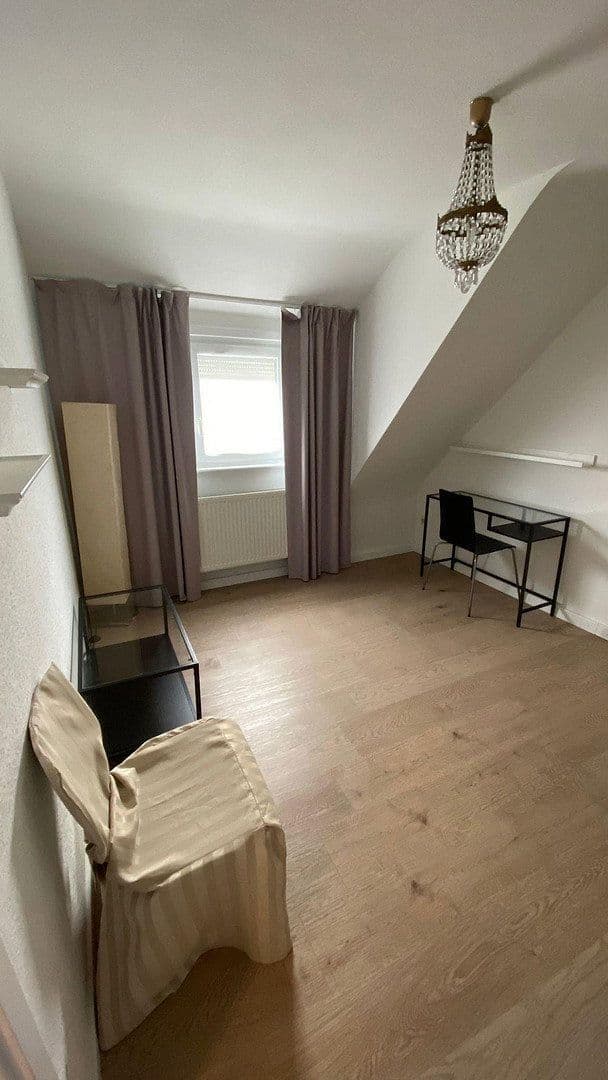 Prenájom bytu 2-izbový 50 m², STUTTGART, Bádensko-Wurttembersko Prenájom bytu 2-izbový 50 m², STUTTGART, Bádensko-Wurttembersko