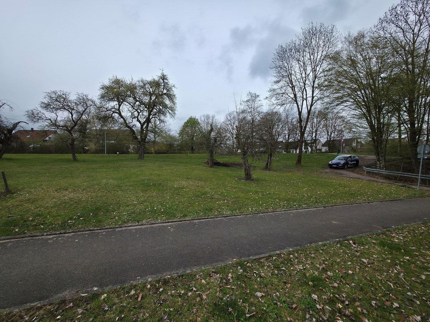 Predaj pozemku 1.400 m², Hohenstaufenstrasse, Neuler, Bádensko-Wurttembersko Predaj pozemku 1.400 m², Hohenstaufenstrasse, Neuler, Bádensko-Wurttembersko