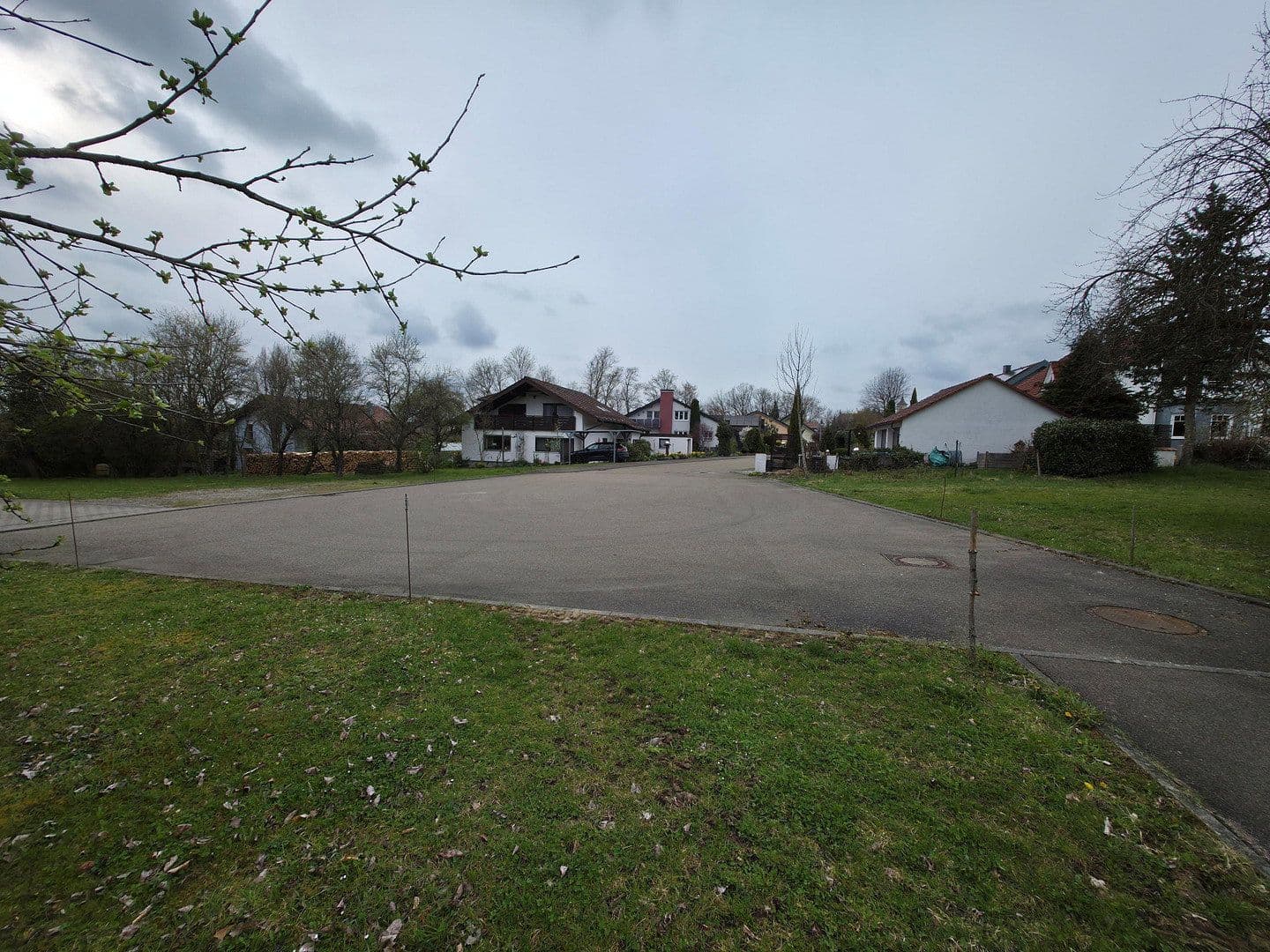 Predaj pozemku 1.400 m², Hohenstaufenstrasse, Neuler, Bádensko-Wurttembersko Predaj pozemku 1.400 m², Hohenstaufenstrasse, Neuler, Bádensko-Wurttembersko