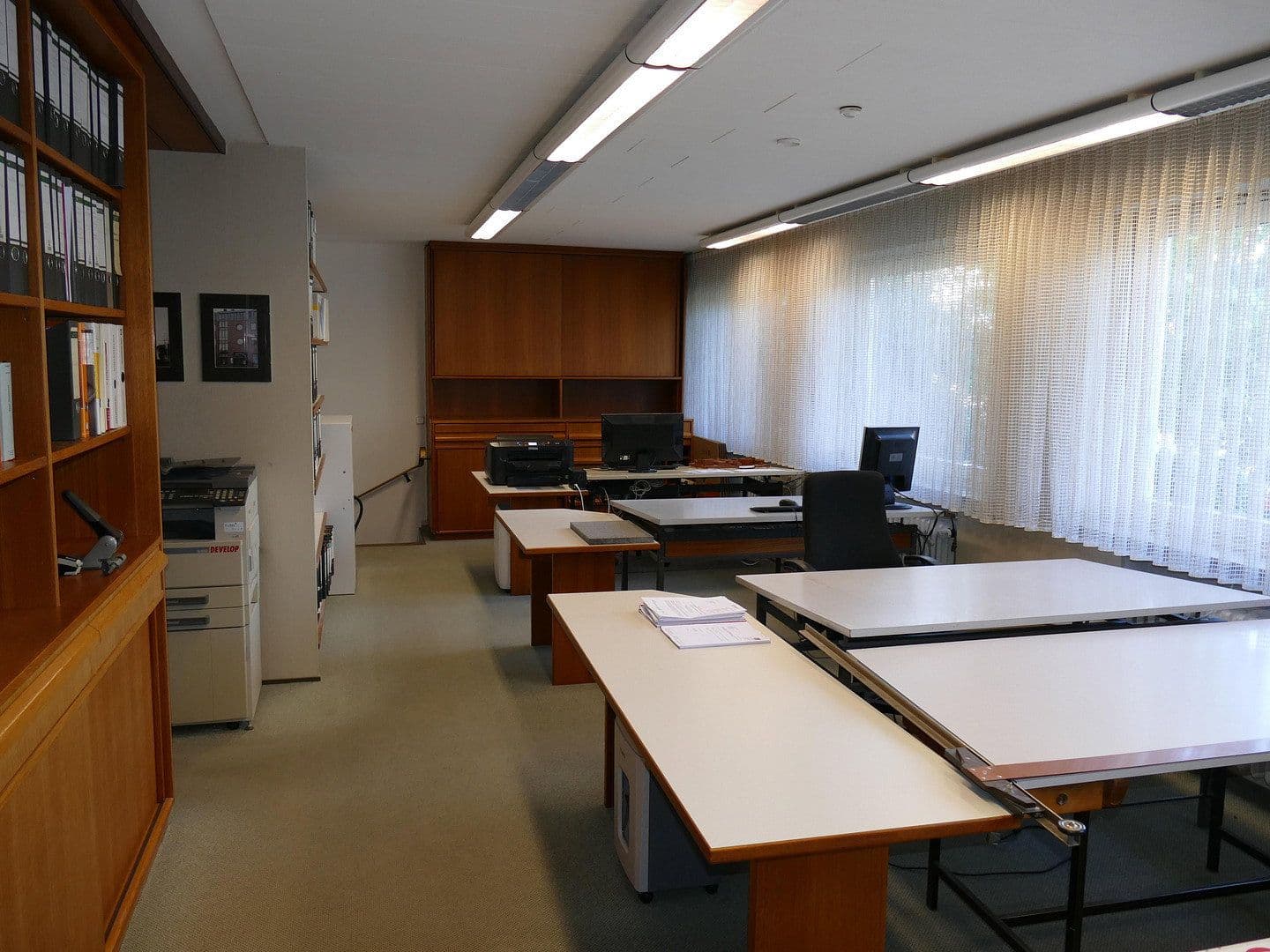 Predaj domu 308 m², pozemek 1.352 m², Moselstraße, Euskirchen, Severné Porýnie - Westfálsko Predaj domu 308 m², pozemek 1.352 m², Moselstraße, Euskirchen, Severné Porýnie - Westfálsko