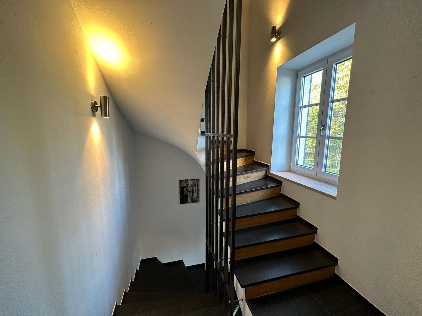 Prenájom bytu 5-izbový 141 m², Sudetendeutsche Straße 31a, München, Bavorsko Prenájom bytu 5-izbový 141 m², Sudetendeutsche Straße 31a, München, Bavorsko