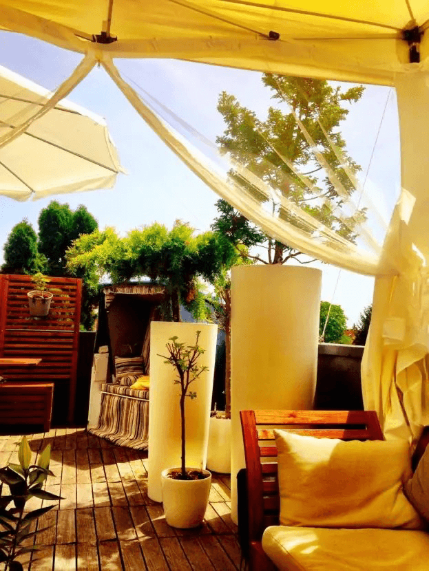 Prenájom bytu 5-izbový 141 m², Sudetendeutsche Straße 31a, München, Bavorsko Prenájom bytu 5-izbový 141 m², Sudetendeutsche Straße 31a, München, Bavorsko