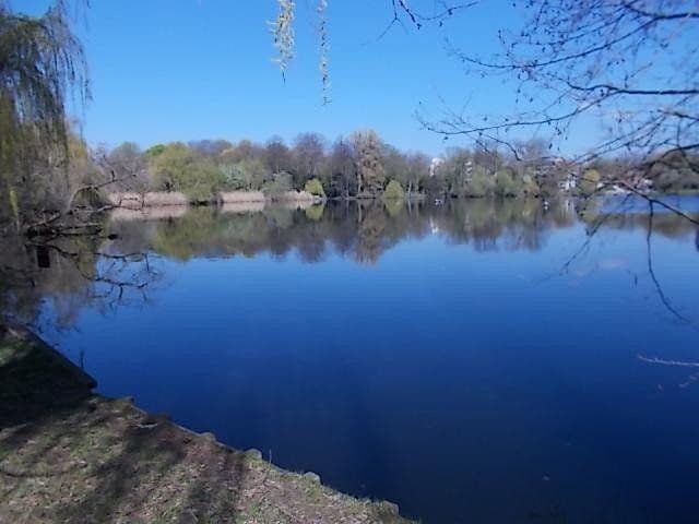 Predaj bytu 2-izbový 62 m², Berlin, Berlín Predaj bytu 2-izbový 62 m², Berlin, Berlín