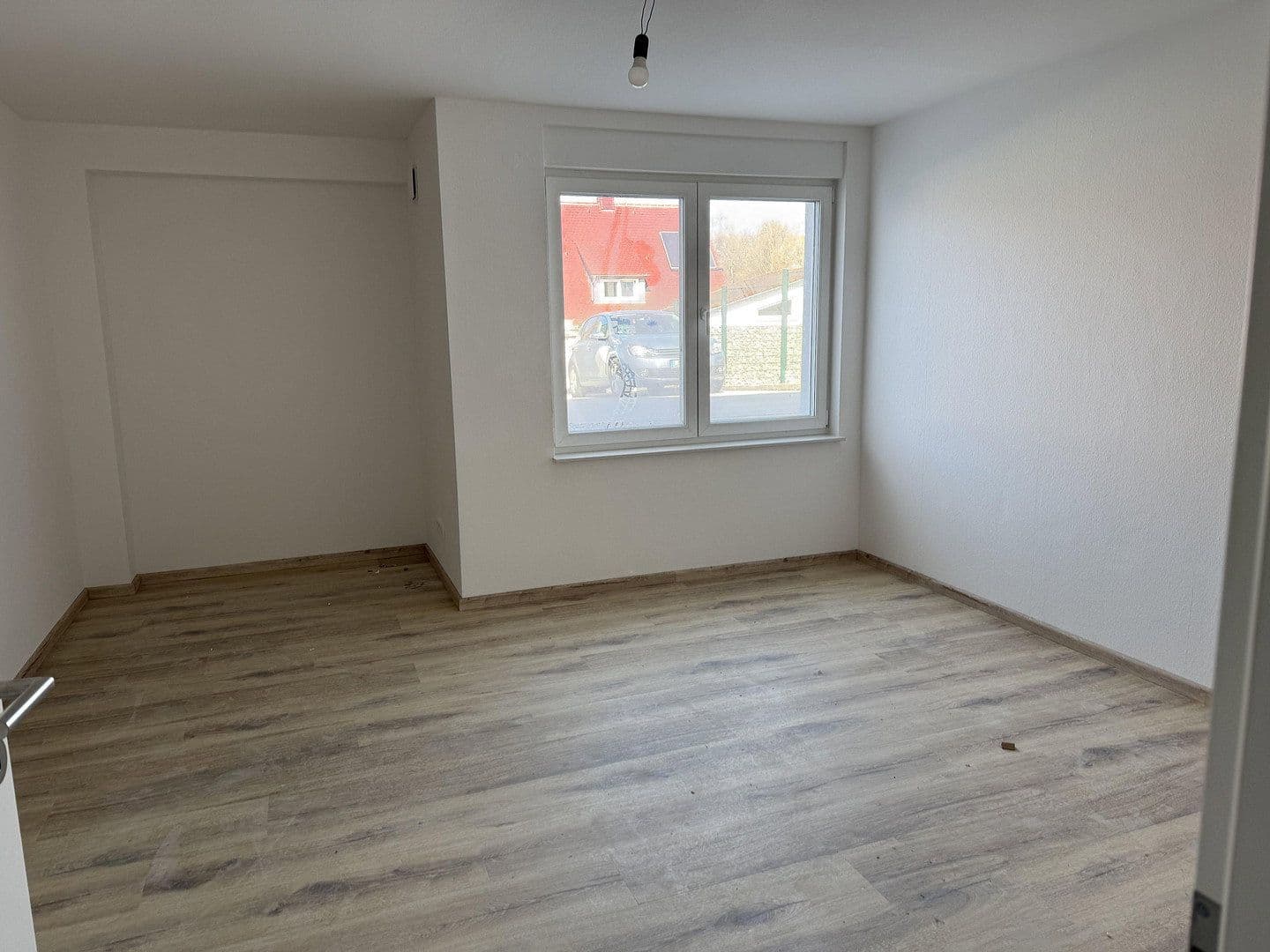 Prenájom bytu 3-izbový 103 m², Crailsheim, Bádensko-Wurttembersko Prenájom bytu 3-izbový 103 m², Crailsheim, Bádensko-Wurttembersko