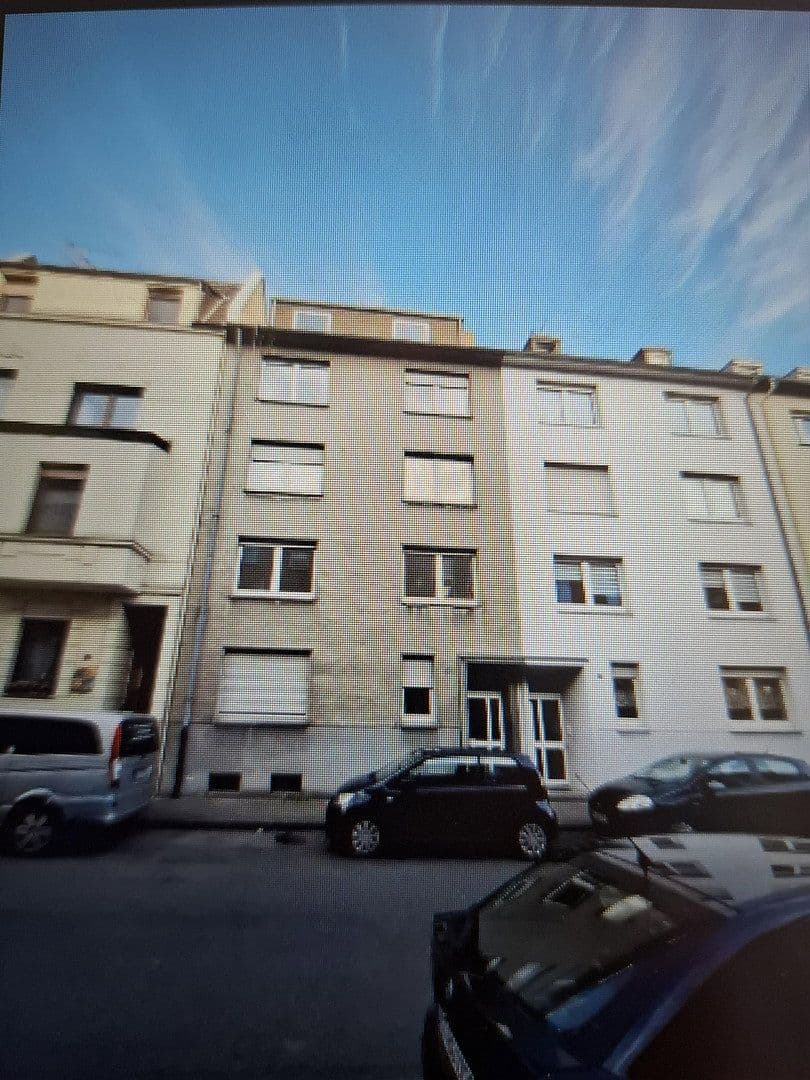 Prenájom bytu 3-izbový 65 m², Pötterstraße 22, Mönchenglabach, Severné Porýnie - Westfálsko Prenájom bytu 3-izbový 65 m², Pötterstraße 22, Mönchenglabach, Severné Porýnie - Westfálsko