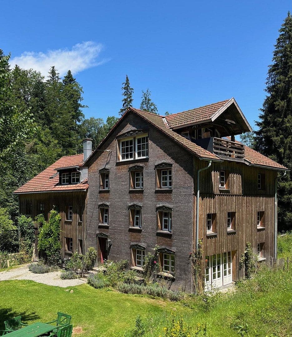 Predaj domu 440 m², pozemek 990 m², Weiler-Simmerberg, Bavorsko Predaj domu 440 m², pozemek 990 m², Weiler-Simmerberg, Bavorsko