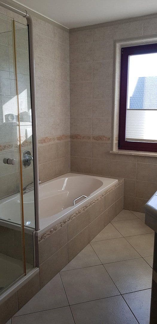 Predaj domu 194 m², pozemek 800 m², Neustadt-Glewe, Meklenbursko-Predpomoransko Predaj domu 194 m², pozemek 800 m², Neustadt-Glewe, Meklenbursko-Predpomoransko