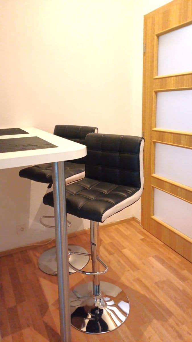 Predaj bytu 1-izbový 40 m², Francouzská, Praha, Praha Predaj bytu 1-izbový 40 m², Francouzská, Praha, Praha