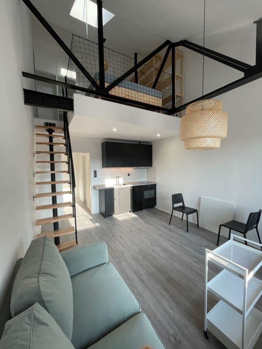 Prenájom bytu 1-izbový 40 m², Štefánikova, Brno, Jihomoravský kraj Prenájom bytu 1-izbový 40 m², Štefánikova, Brno, Jihomoravský kraj