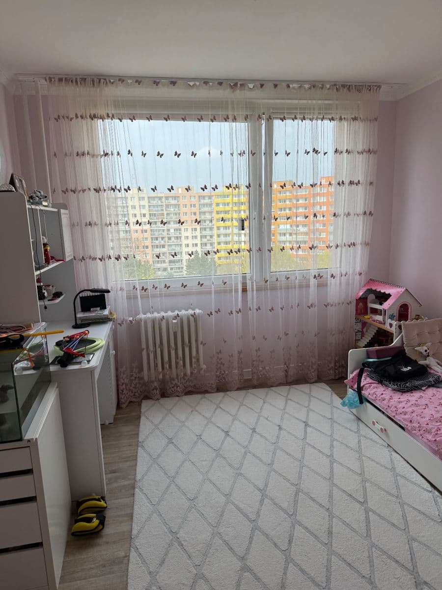 Prenájom bytu 3-izbový 78 m², Amforová, Praha, Praha Prenájom bytu 3-izbový 78 m², Amforová, Praha, Praha