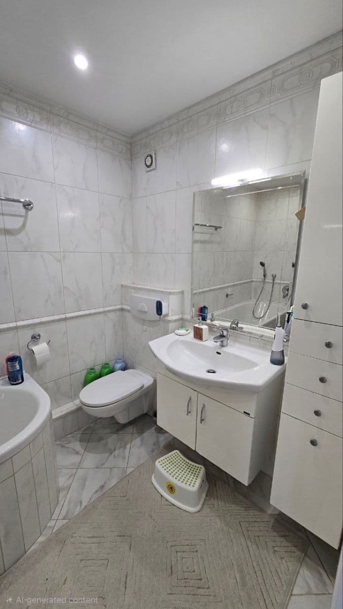 Prenájom bytu 3-izbový 78 m², Amforová, Praha, Praha Prenájom bytu 3-izbový 78 m², Amforová, Praha, Praha