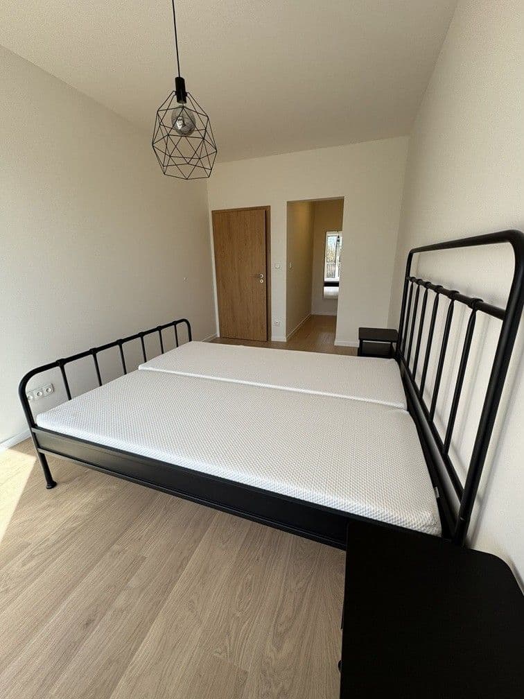 Prenájom bytu 2-izbový 58 m², U Pivovaru, Benešov, Středočeský kraj Prenájom bytu 2-izbový 58 m², U Pivovaru, Benešov, Středočeský kraj