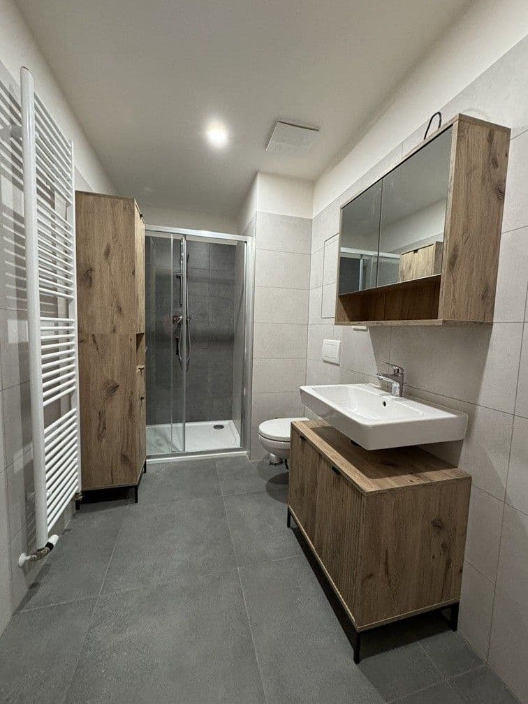 Prenájom bytu 2-izbový 58 m², U Pivovaru, Benešov, Středočeský kraj Prenájom bytu 2-izbový 58 m², U Pivovaru, Benešov, Středočeský kraj