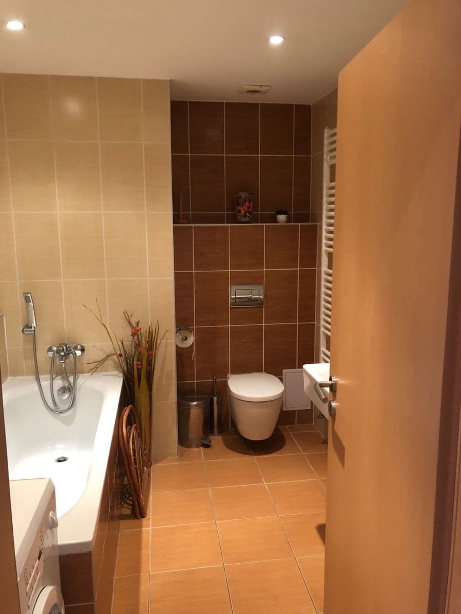 Predaj bytu 2-izbový 49 m², Žitná, Hostivice, Středočeský kraj Predaj bytu 2-izbový 49 m², Žitná, Hostivice, Středočeský kraj