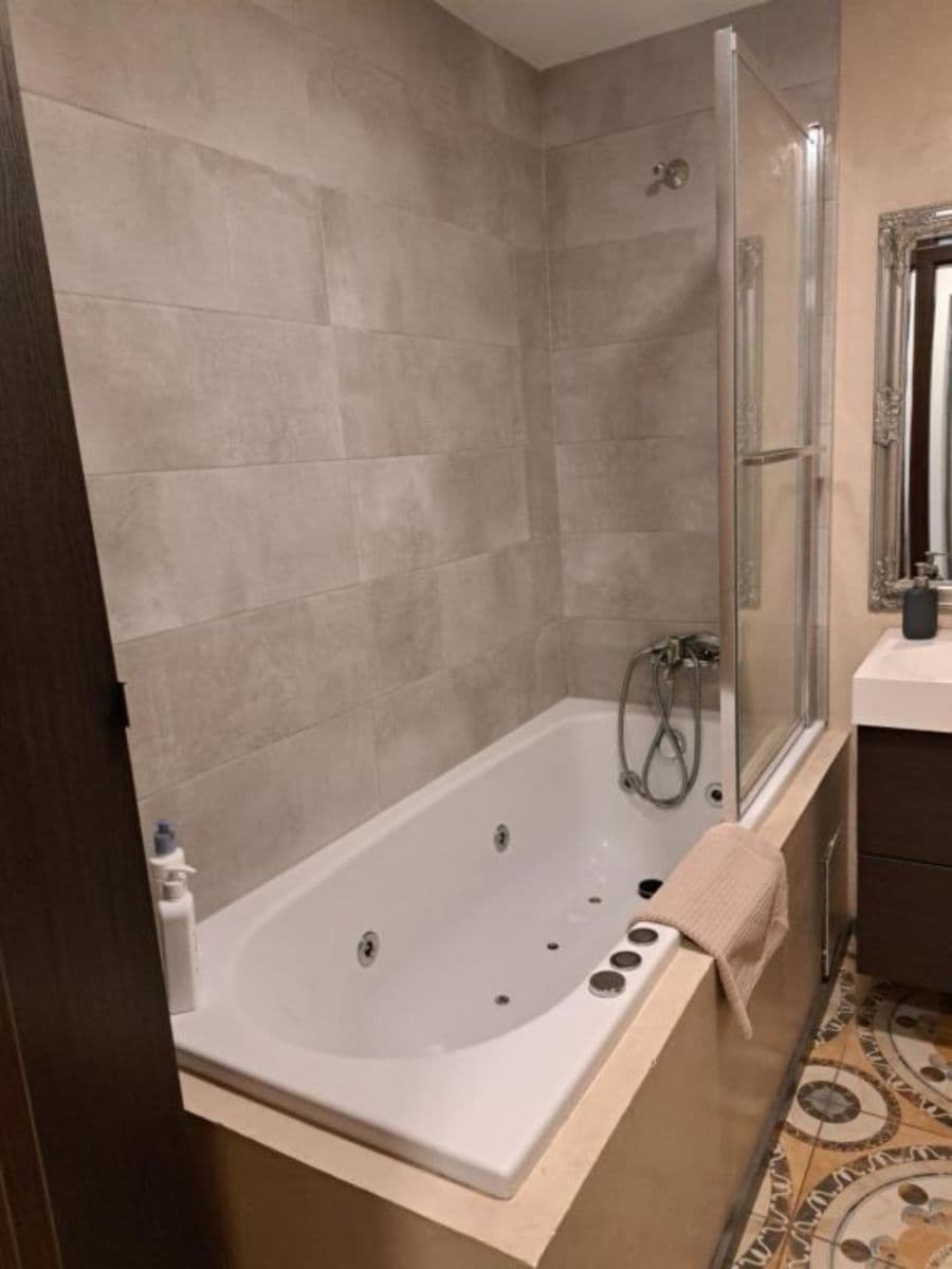 Predaj bytu 1-izbový 31 m², Táborská, Liberec, Liberecký kraj Predaj bytu 1-izbový 31 m², Táborská, Liberec, Liberecký kraj