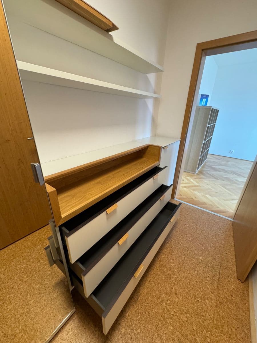 Prenájom bytu 2-izbový 49 m², Dánská, Kladno, Středočeský kraj Prenájom bytu 2-izbový 49 m², Dánská, Kladno, Středočeský kraj