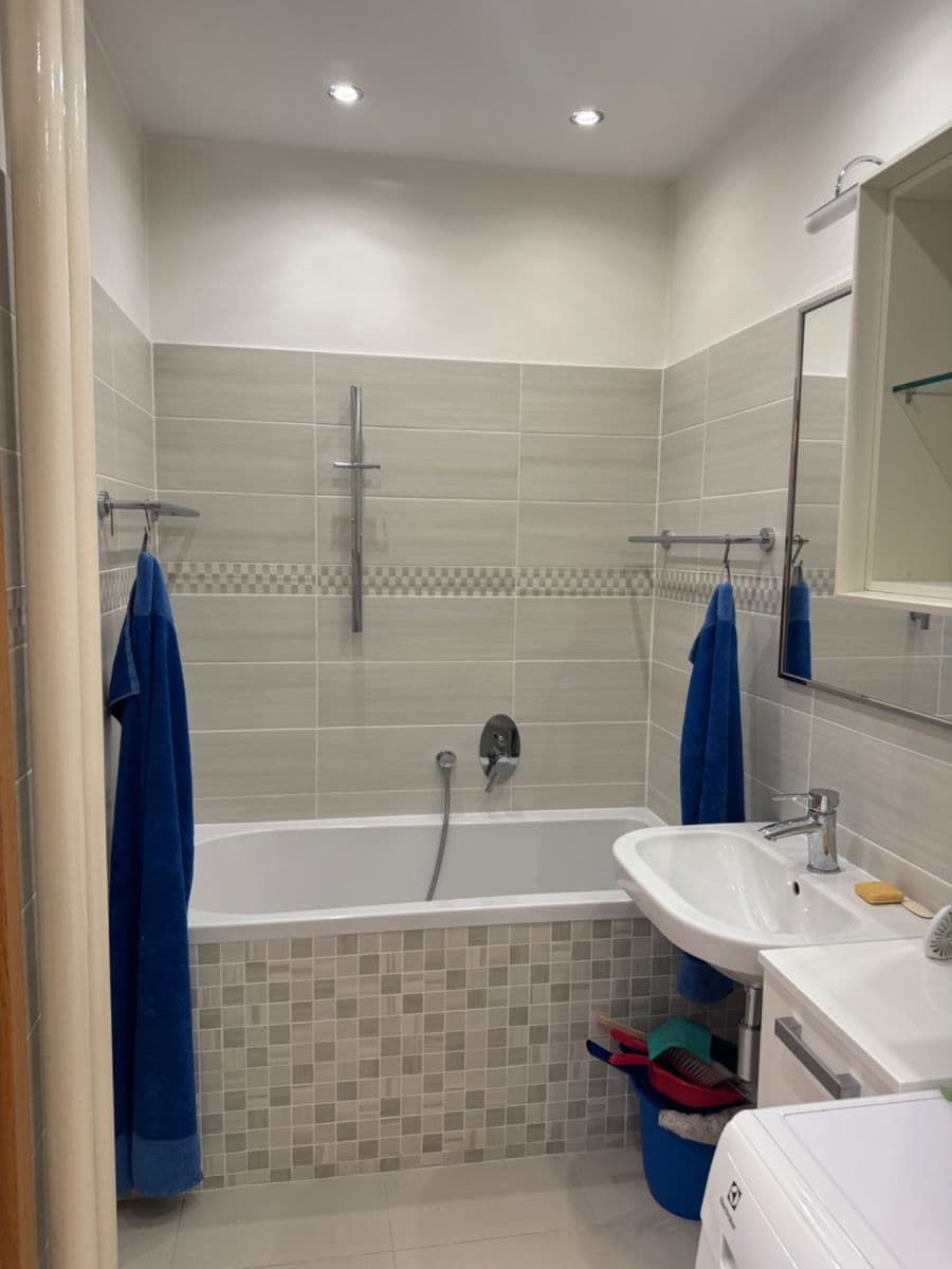 Prenájom bytu 2-izbový 49 m², Dánská, Kladno, Středočeský kraj Prenájom bytu 2-izbový 49 m², Dánská, Kladno, Středočeský kraj