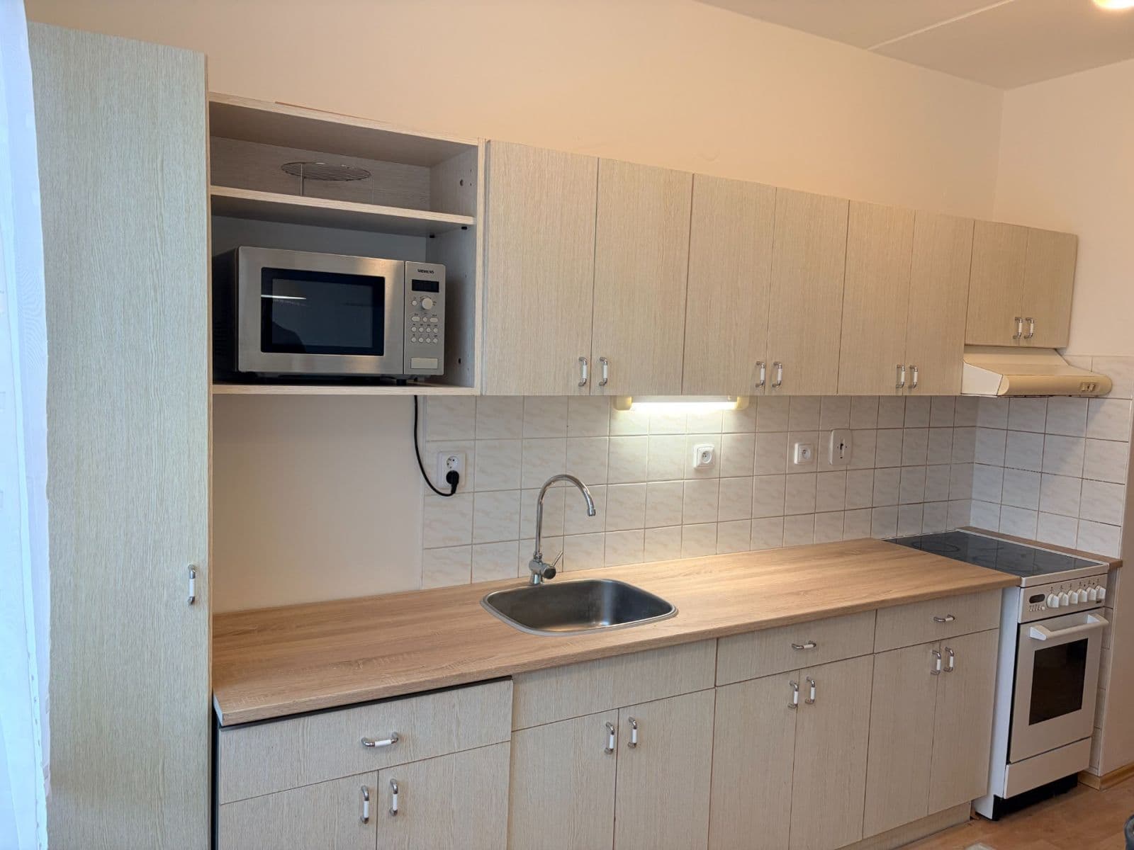 Prenájom bytu 2-izbový 51 m², Vojtěcha Lanny, Kladno, Středočeský kraj Prenájom bytu 2-izbový 51 m², Vojtěcha Lanny, Kladno, Středočeský kraj