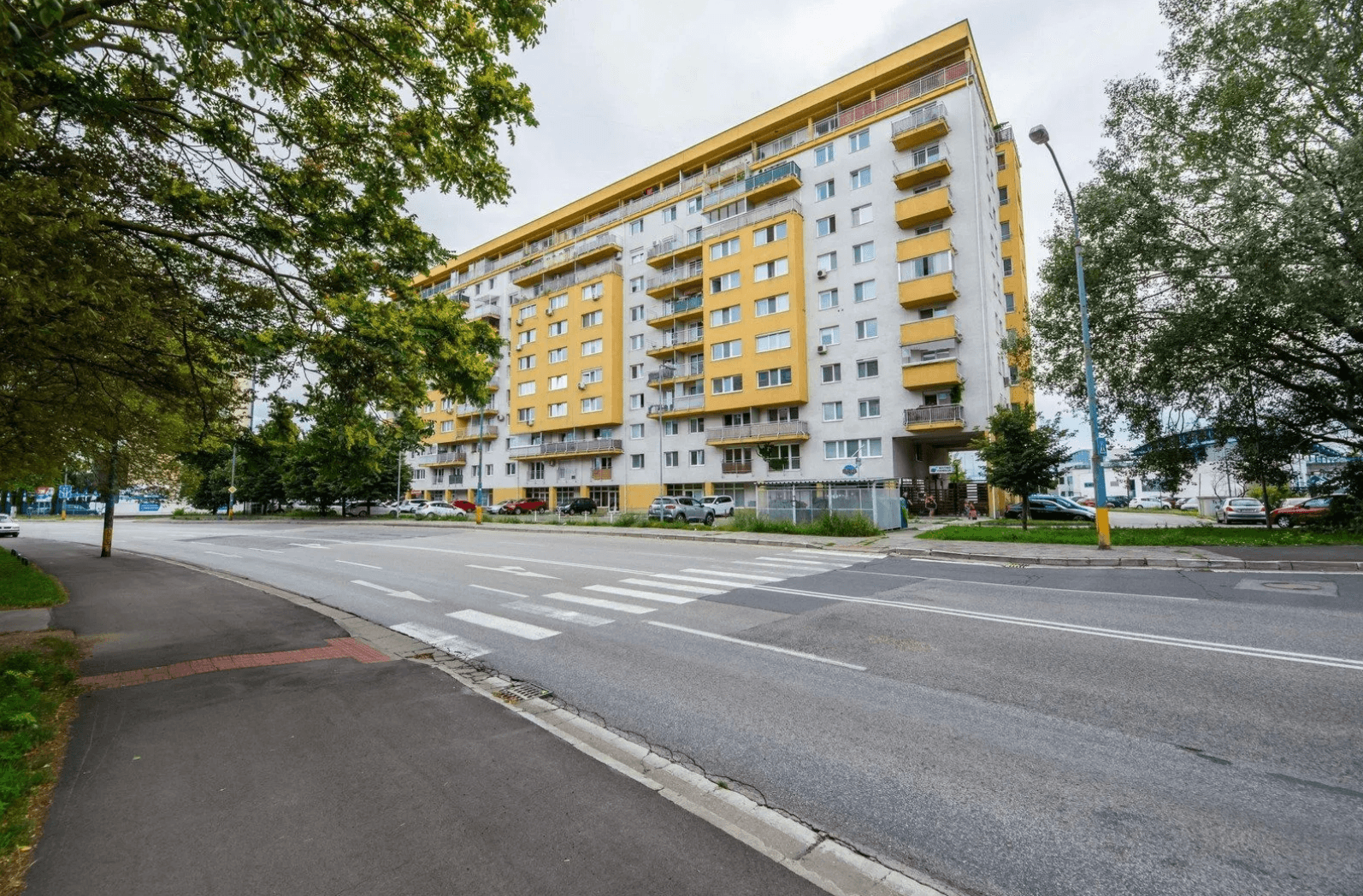 Predaj bytu 2-izbový 70 m², Budatínska, Petržalka, Bratislavský kraj Predaj bytu 2-izbový 70 m², Budatínska, Petržalka, Bratislavský kraj