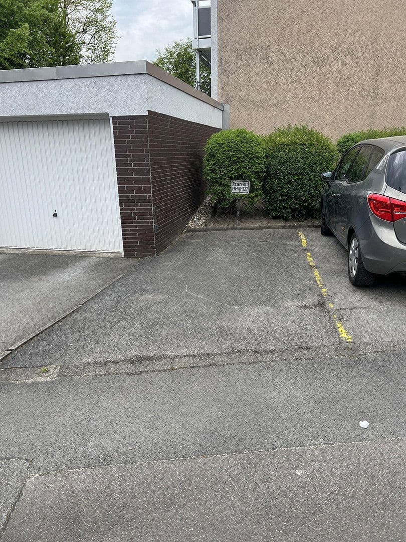 Prenájom bytu 2-izbový 64 m², Brunhildenweg 22, Gelsenkirchen, Severné Porýnie - Westfálsko Prenájom bytu 2-izbový 64 m², Brunhildenweg 22, Gelsenkirchen, Severné Porýnie - Westfálsko