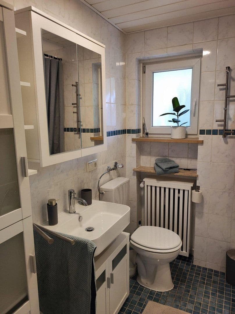 Prenájom bytu 1-izbový 48 m², München, Bavorsko Prenájom bytu 1-izbový 48 m², München, Bavorsko