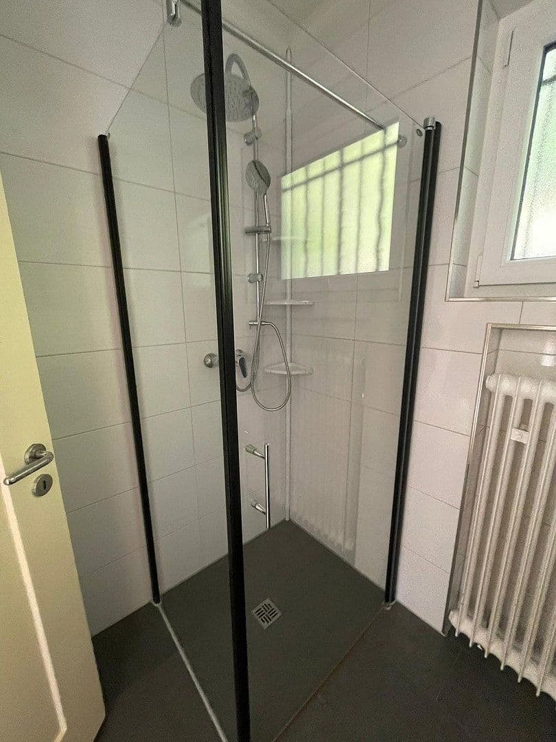 Prenájom bytu 3-izbový 95 m², Rametshalde 15, Münsingen, Bádensko-Wurttembersko Prenájom bytu 3-izbový 95 m², Rametshalde 15, Münsingen, Bádensko-Wurttembersko