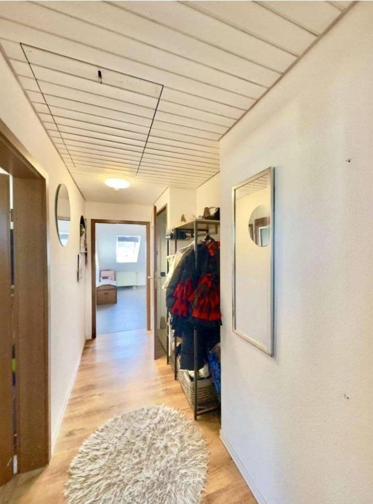 Predaj domu 177 m², pozemek 361 m², Meckenbeuren, Bádensko-Wurttembersko Predaj domu 177 m², pozemek 361 m², Meckenbeuren, Bádensko-Wurttembersko